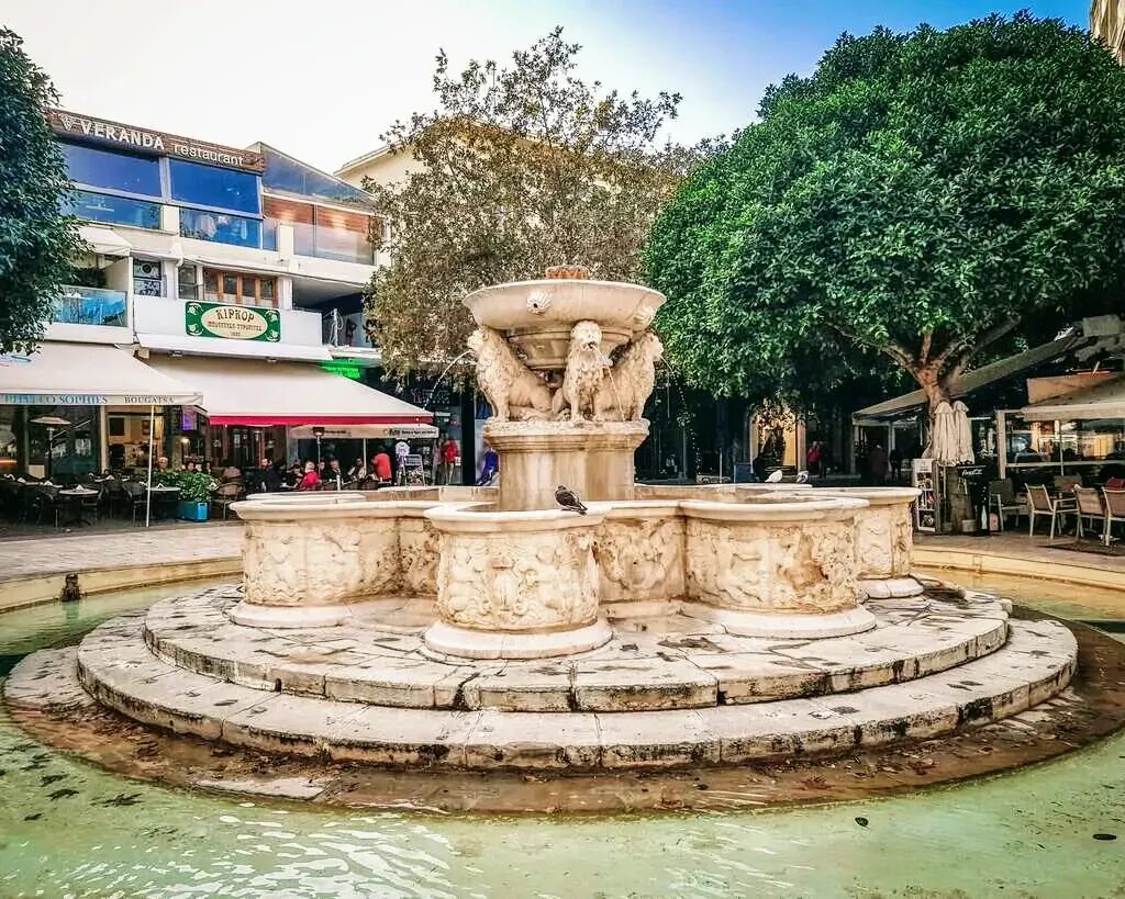 fountain | CreteLocals
