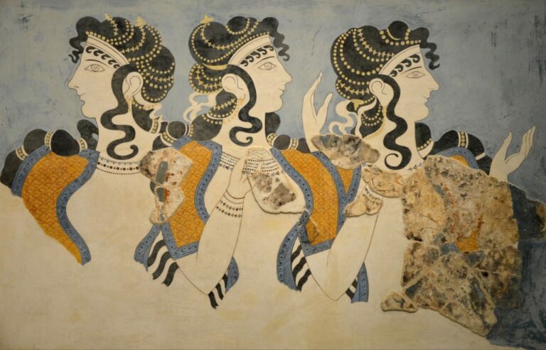 minoan Ladies