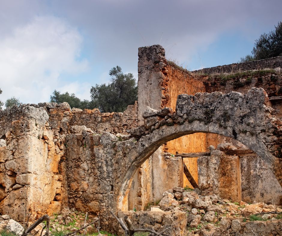 Hidden Gems of Crete: Aradaina village