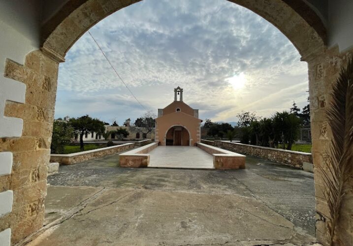 Sarakinas Monastery (Megisti Lavra)