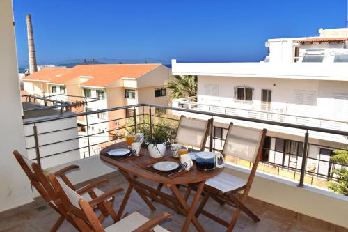 Karma Apartment – Next to sandy beach