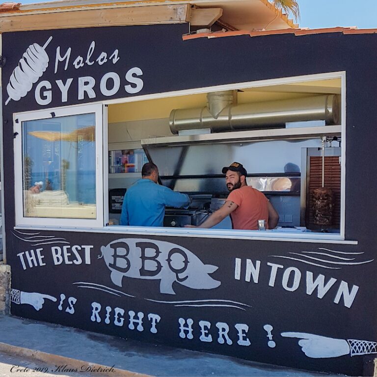 Mylos Beach Bar-Restaurant & Cafe In Anissaras