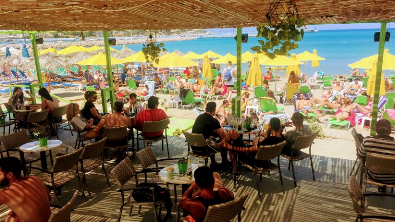 Kalamia All Day Beach Bar