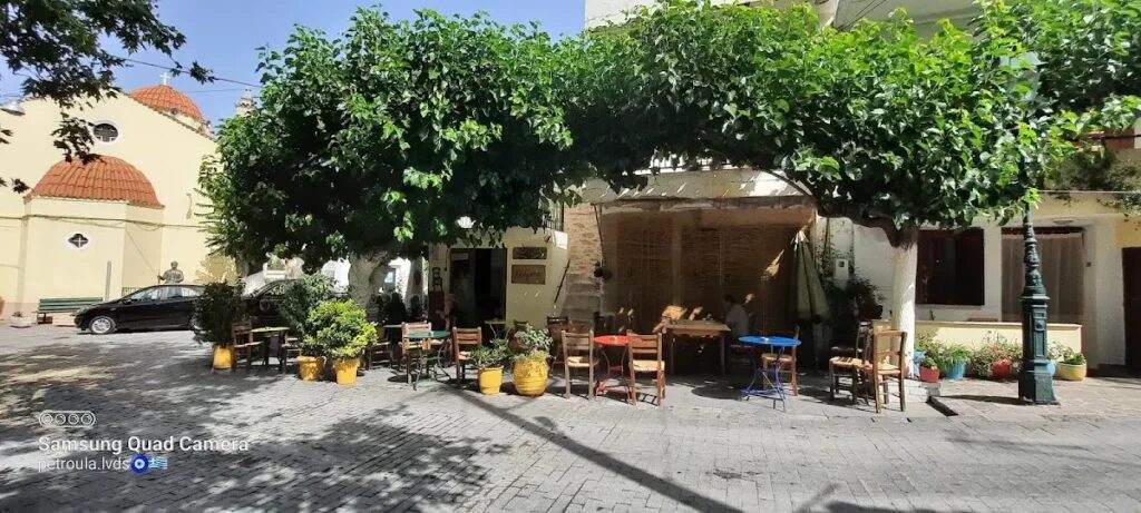 Apartments and hotels in Anogeia from Crete Island