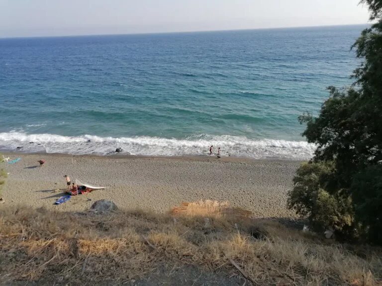 Discover Dyskos: 4 Hotels and Villas for Perfect Holidays