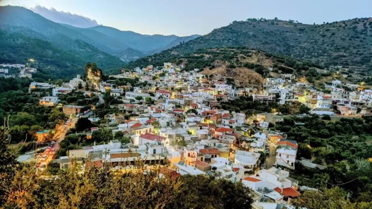 Explore Kalamafka village: Top Hotels and Villas for Perfect Holidays