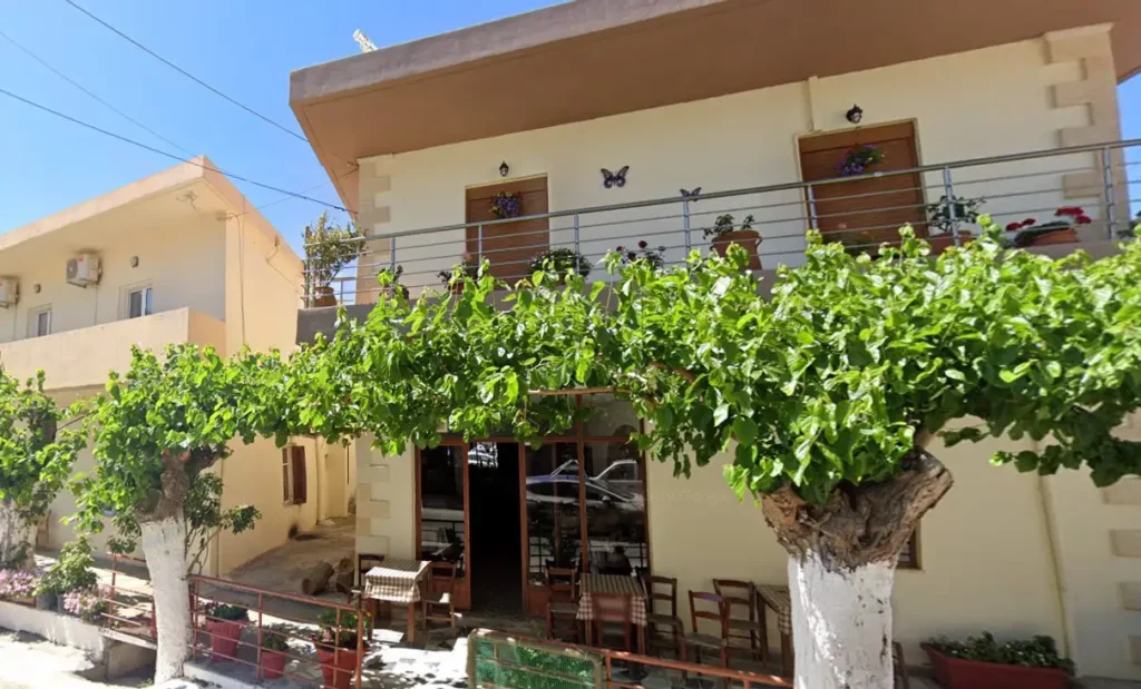 Apartments and hotels in Kirianna from Crete Island
