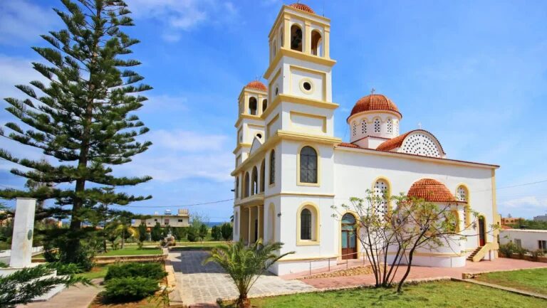 Discover Maleme: 48 Hotels and Villas for Perfect Holidays