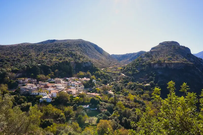 Apartments and hotels in Moundros from Crete Island