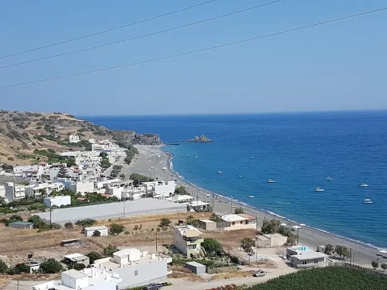 Discover Psari Forada: 5 Hotels and Villas for Perfect Holidays