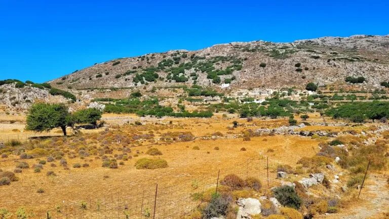 Uncover Ziros village: Top Hotels and Villas for Perfect Holidays