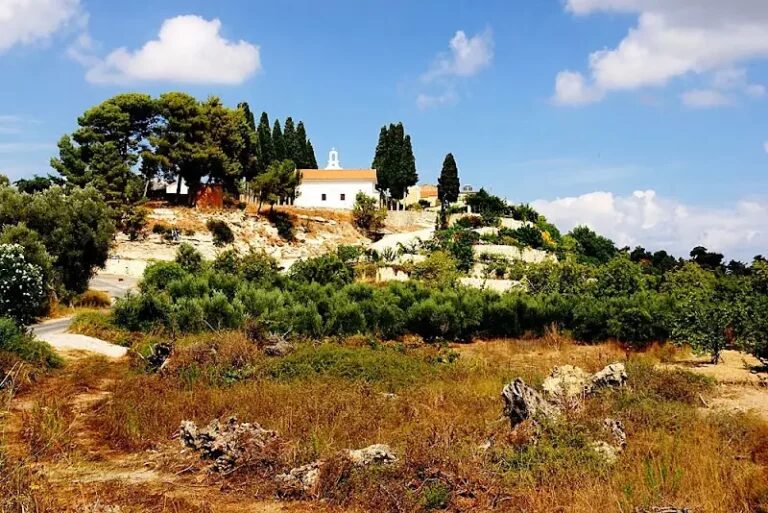 Best things to do in Amnatos in 2024: Activities and Attractions