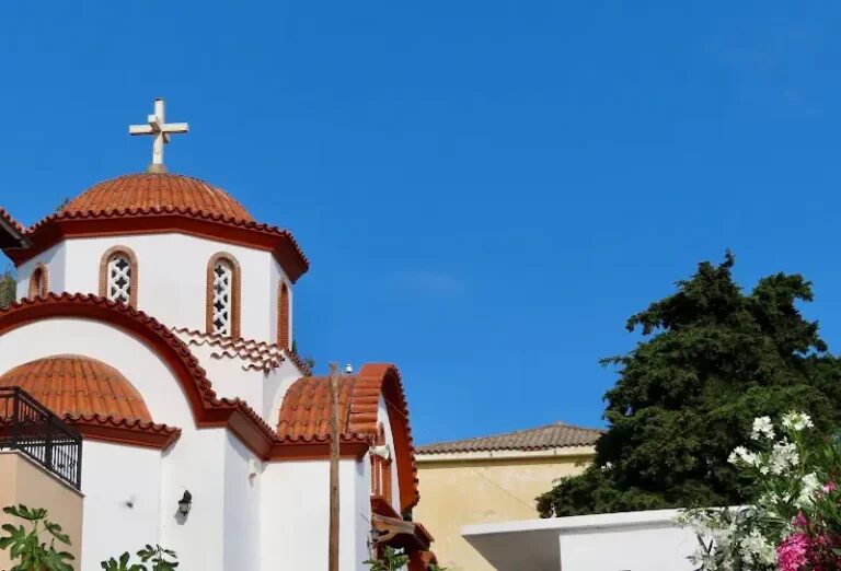Best things to do in Vrouchas in 2024: Activities and Attractions