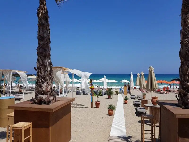 Adelianos Kambos beach