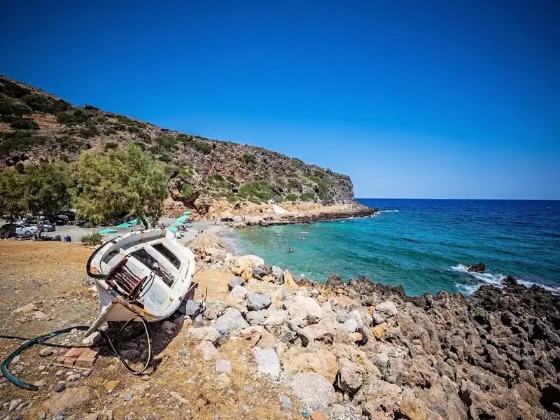 Afrata beach