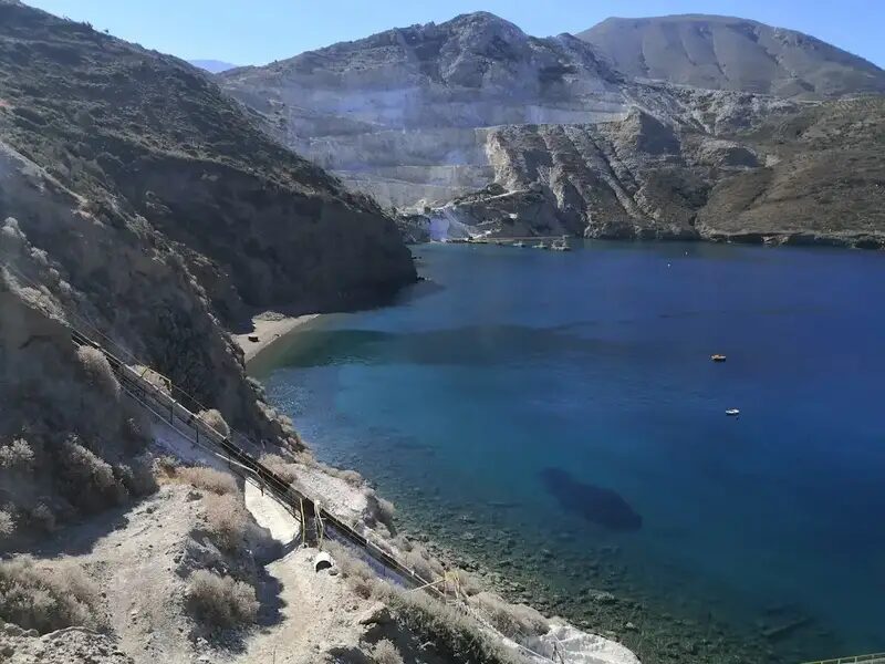 Altsi bay
