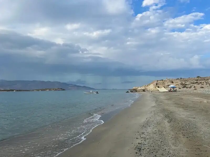 Kamarelles beach