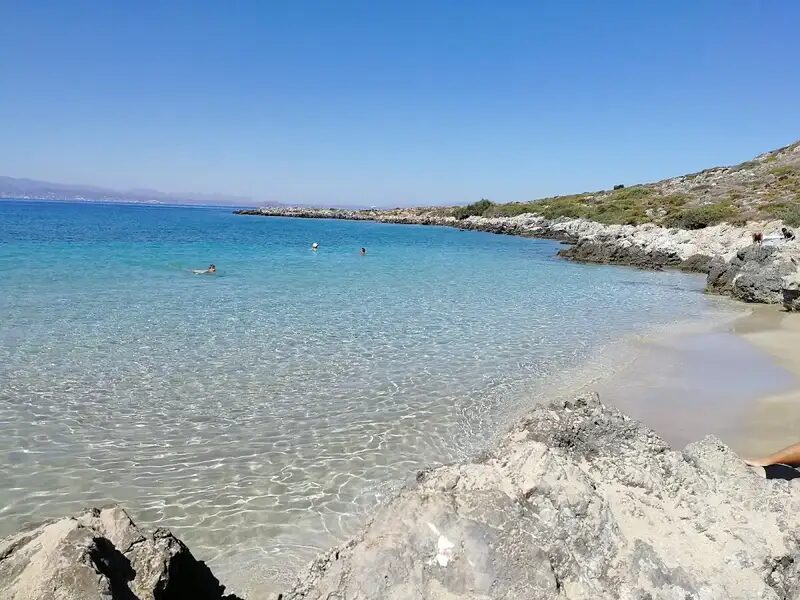 Maherida Beach, Crete: A Secluded White Sand Cove on Akrotiri