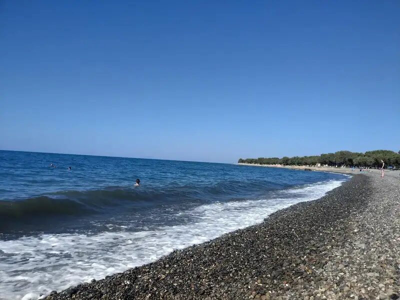 Tavronitis beach