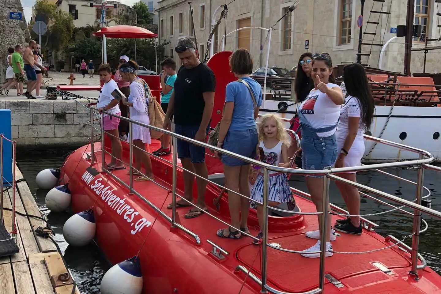 Chania: Semi-Submarine Boat Underwater Experience