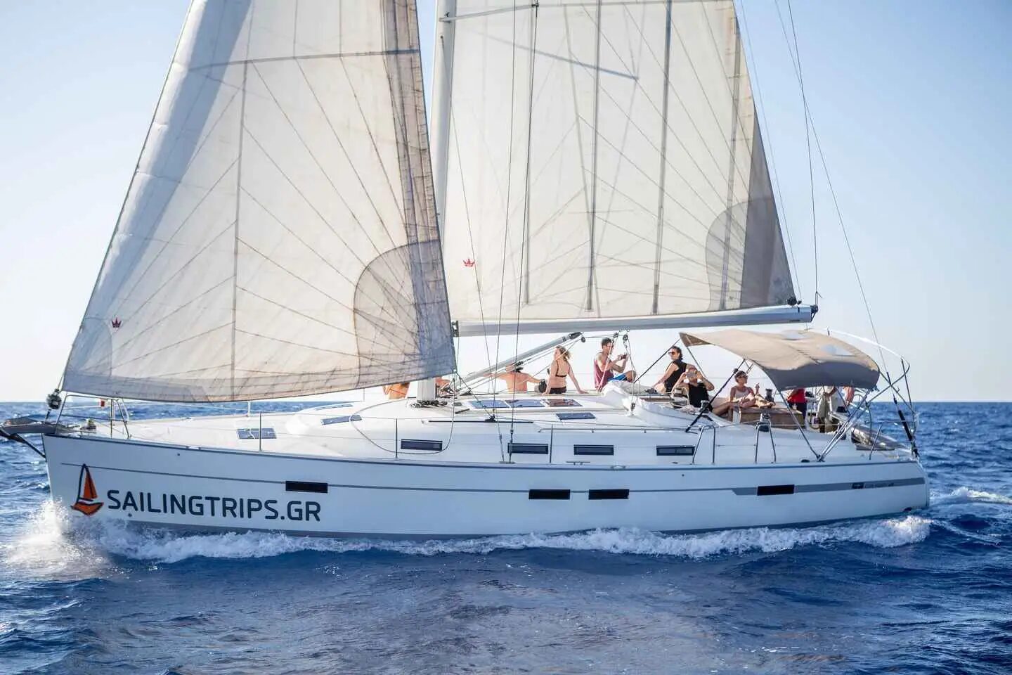 Heraklion: Sailboat Cruise to Dia Island with Drinks & Lunch