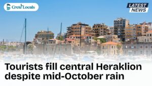 tourists fill central heraklion despite mid october rain og | CreteLocals