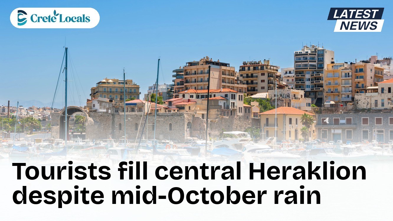 tourists fill central heraklion despite mid october rain og | CreteLocals